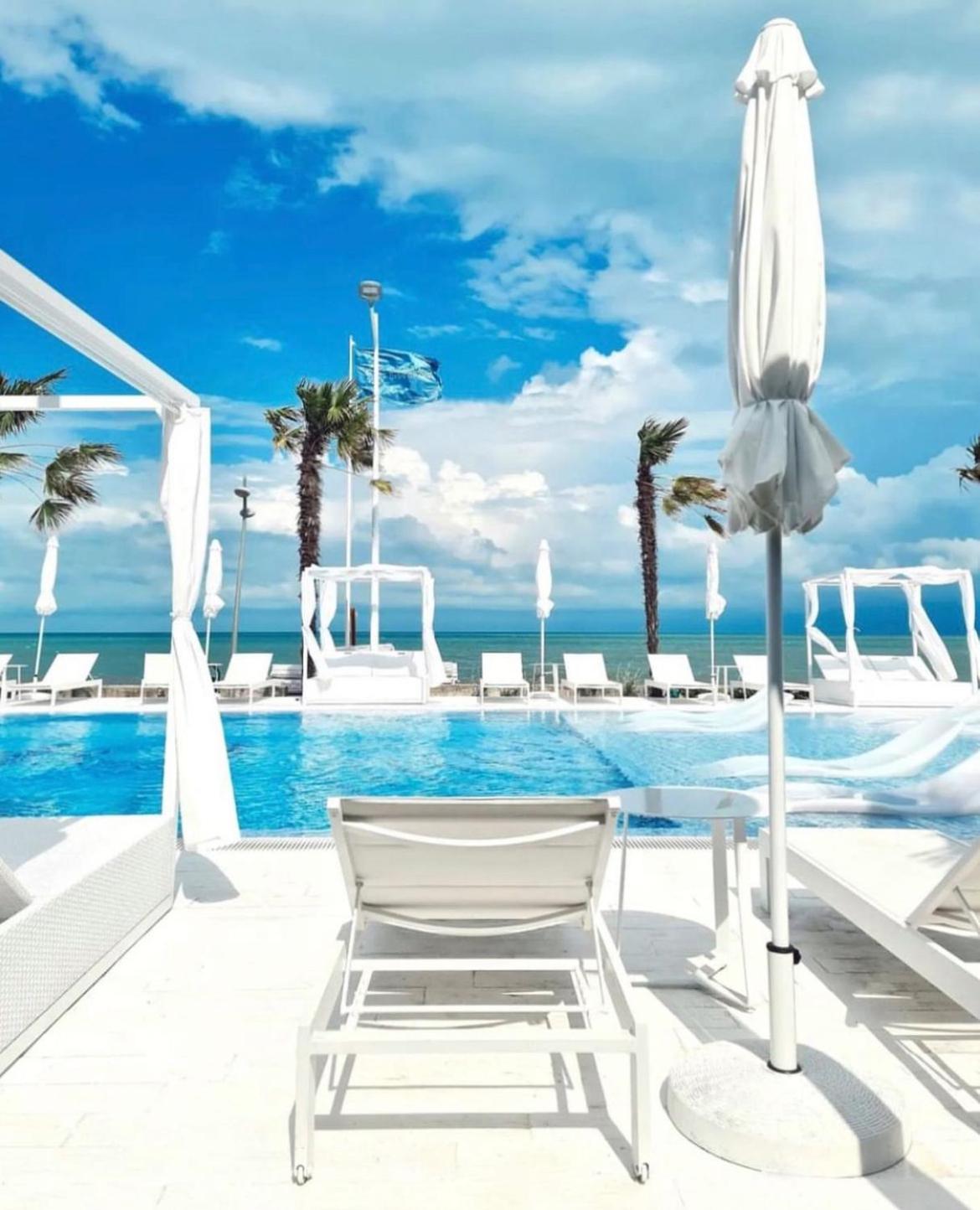 Cемейный Номер С Балконом На 4 Чел Dreamland Oasis Chakvi Exterior photo